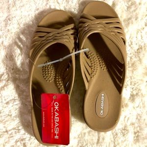 Okabashi women’s sandal